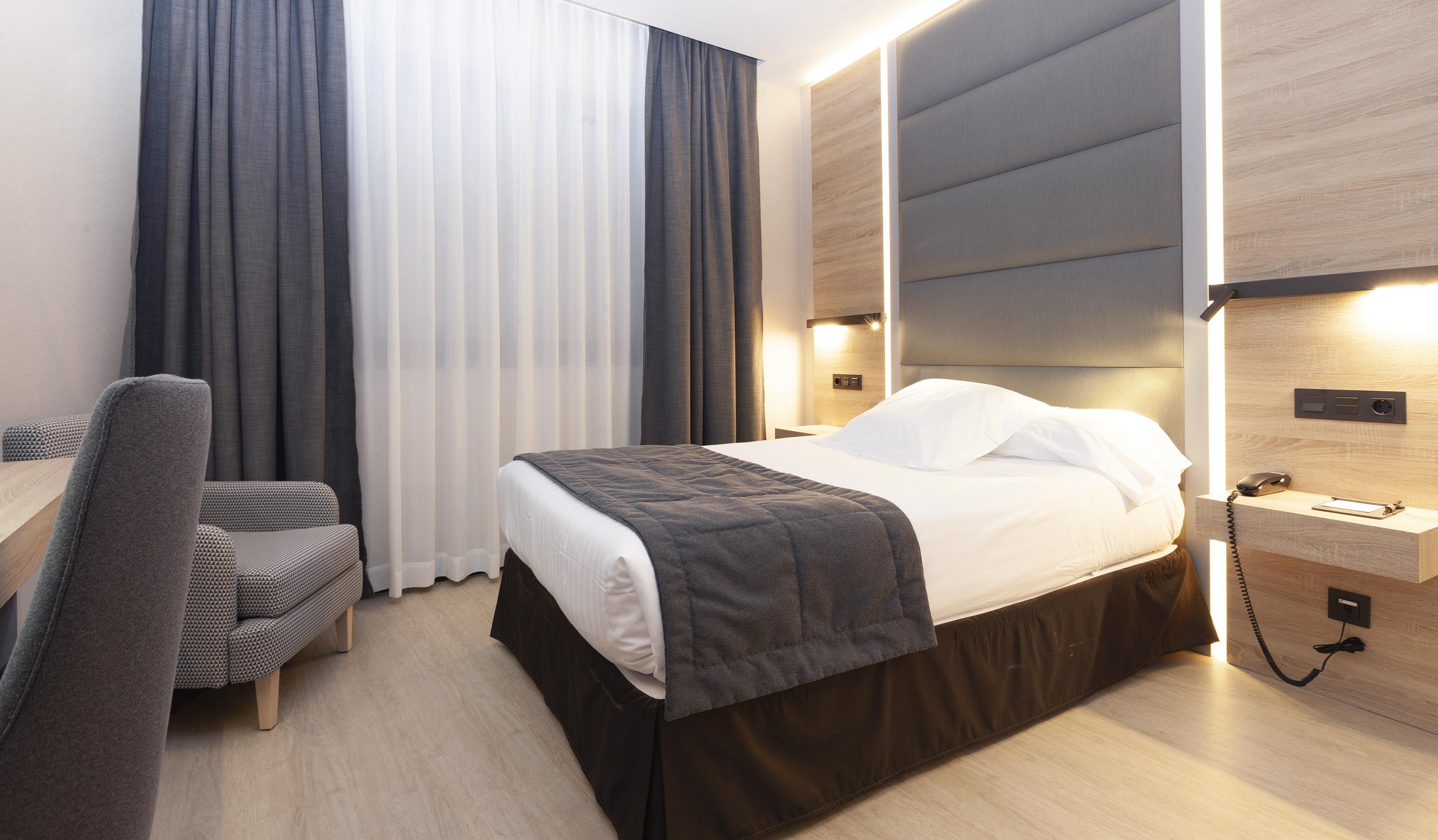 Hotel Liabeny Madrid Esterno foto