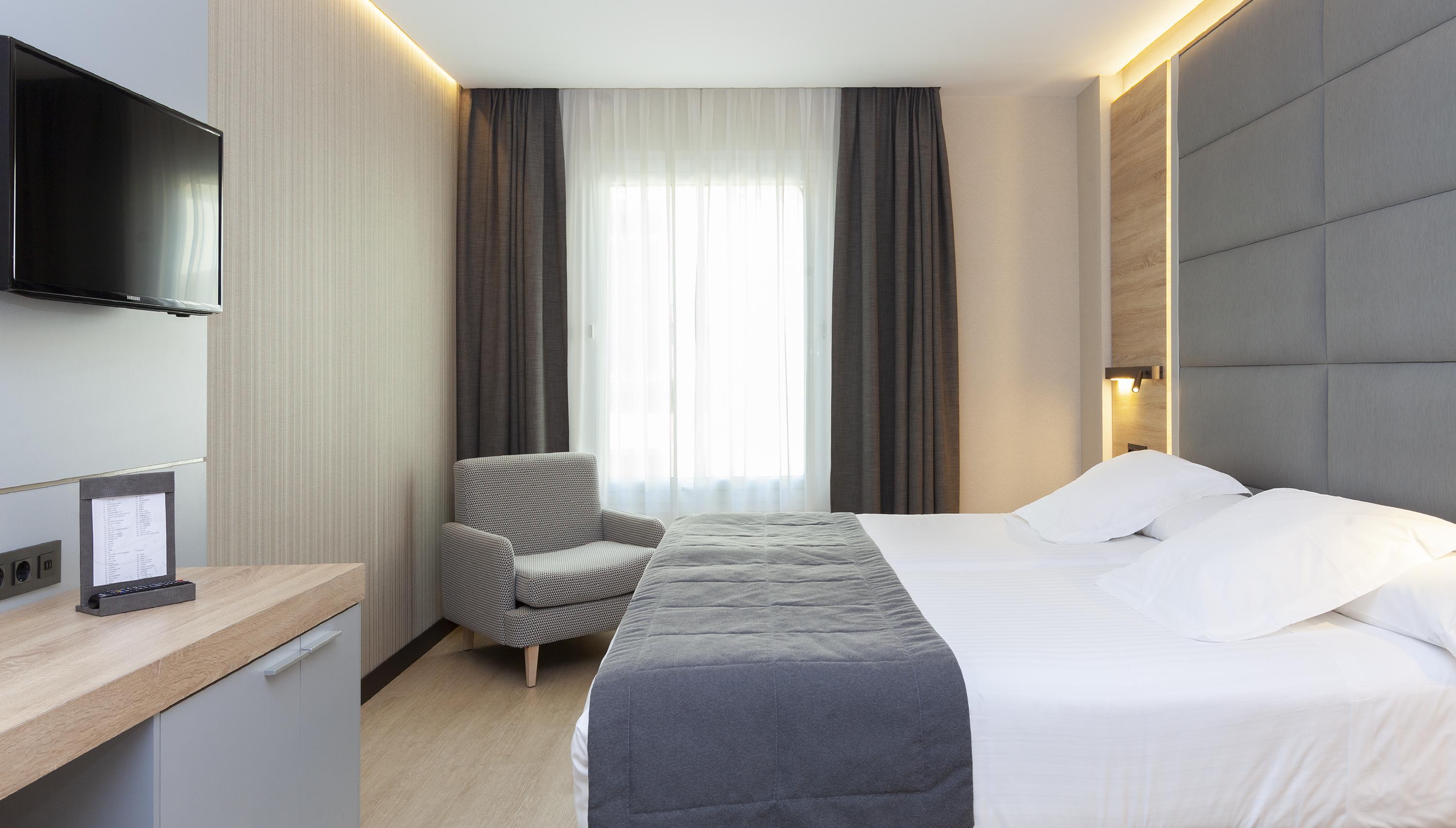 Hotel Liabeny Madrid Esterno foto