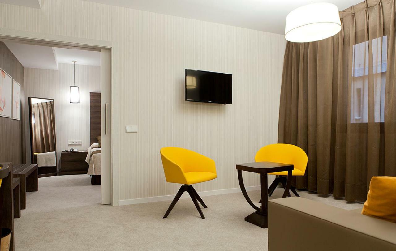 Hotel Liabeny Madrid Esterno foto